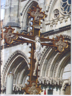 Cristo de La Agonia en  Marfil